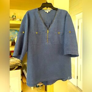 Ellen Tracy company navy linen top with gold detail XXL.
